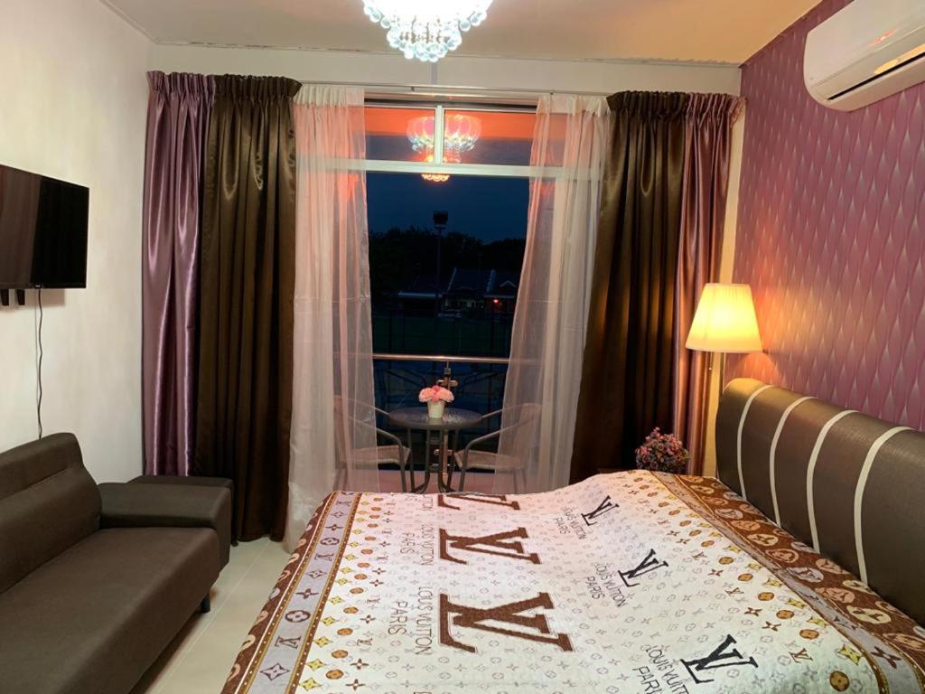 Sbs Hotel Паданг Бесар Экстерьер фото
