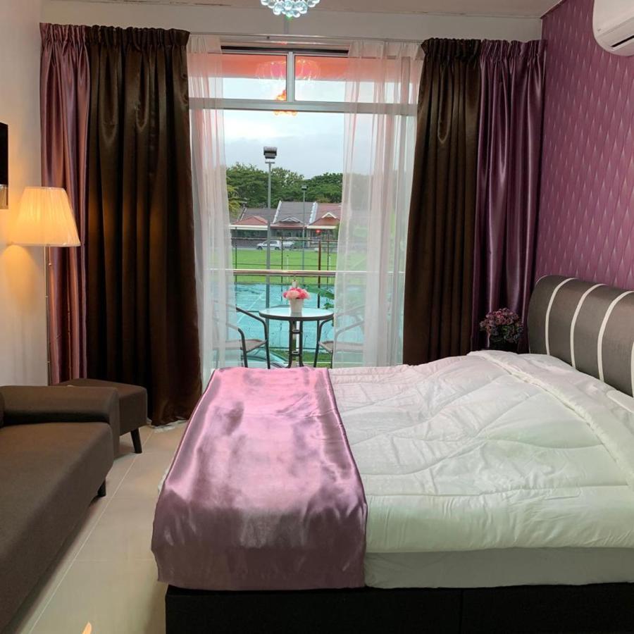 Sbs Hotel Паданг Бесар Экстерьер фото