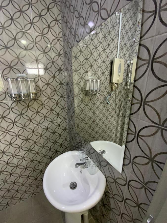 Sbs Hotel Паданг Бесар Экстерьер фото
